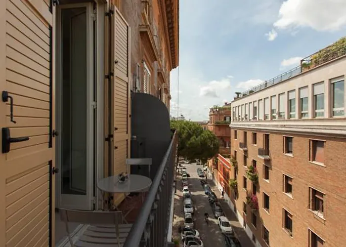 斗兽场角旅馆 4*