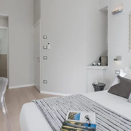 Гостевой дом Colosseum Corner 4*